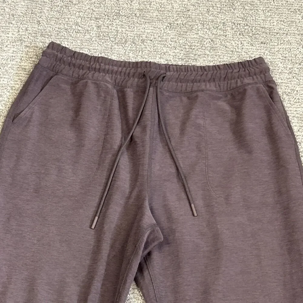 Beyond Yoga Joggers Womens Medium Pants Brown Pockets Stretch Soft Lounge USA